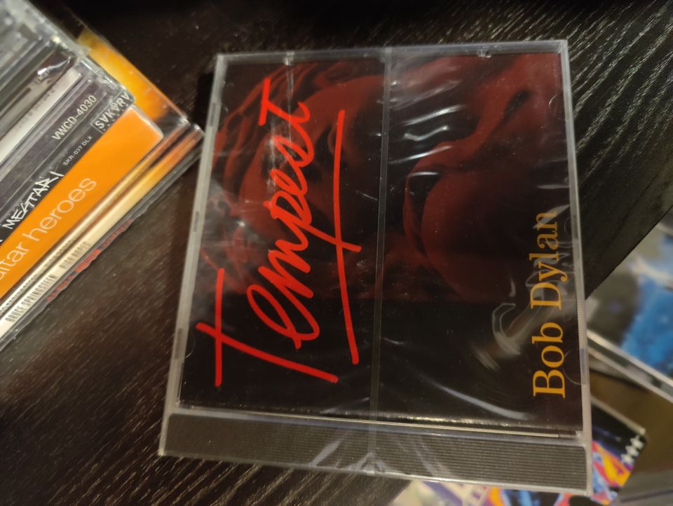 Bob Dylan tempest CD sealed, mint!