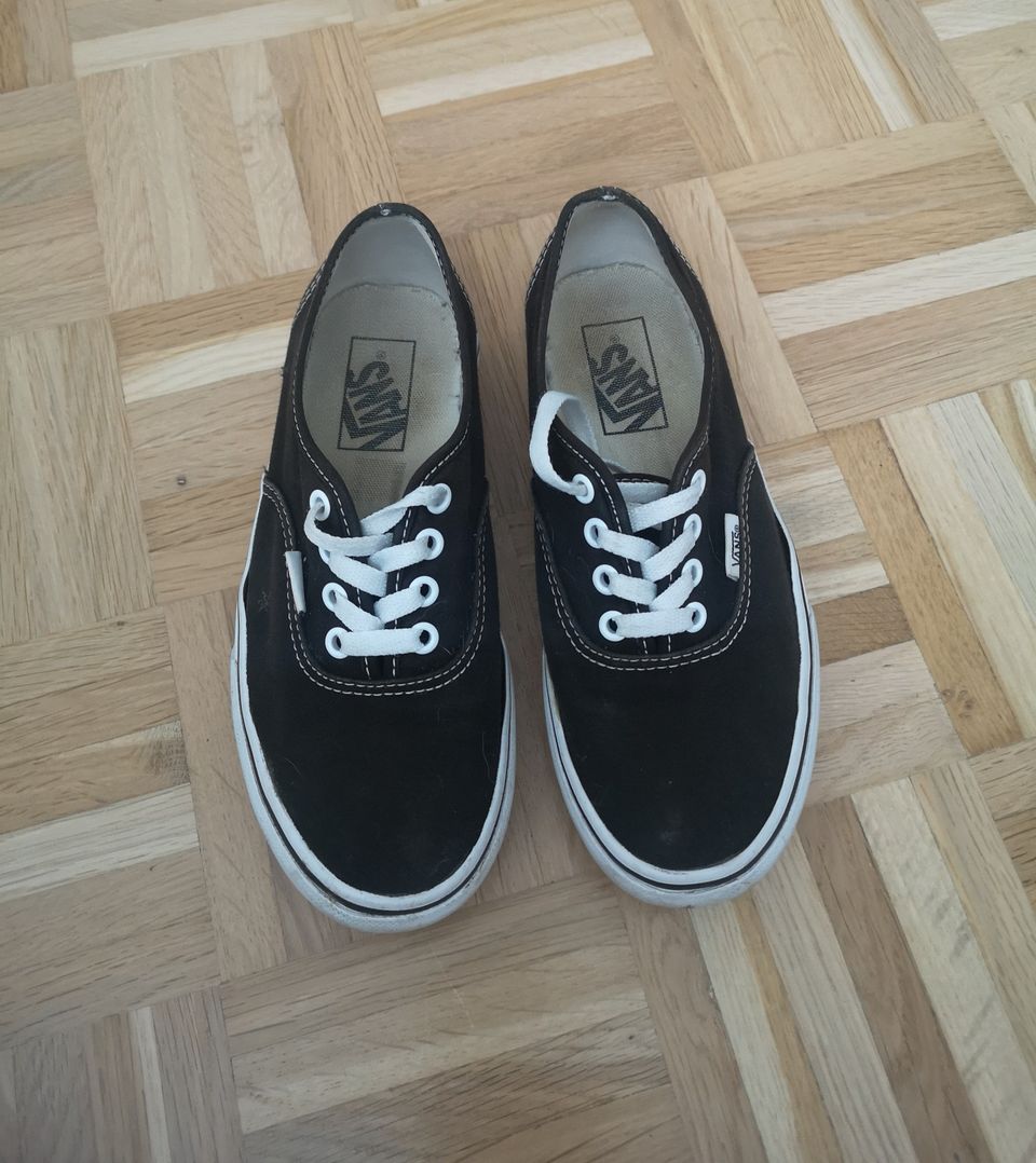 Vans platform tennarit