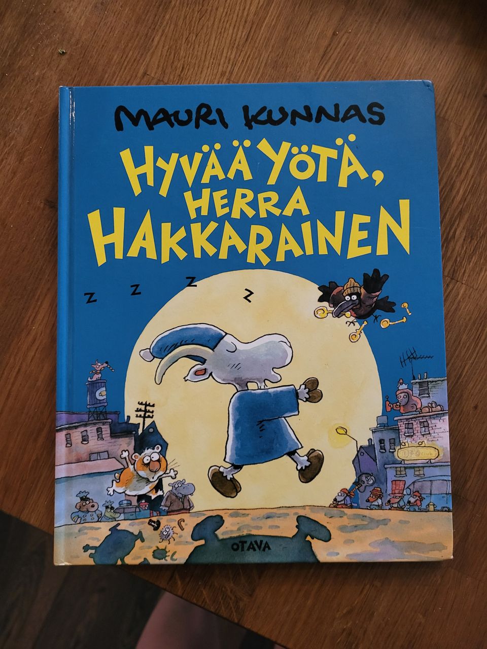 Mauri Kunnaksen kirjoja