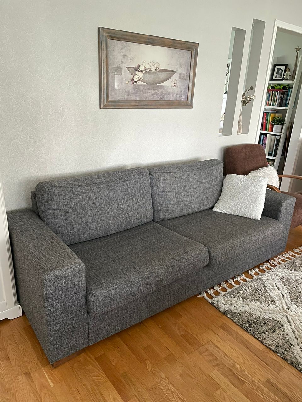 Kolmen istuttavat sohvat (2 kpl)