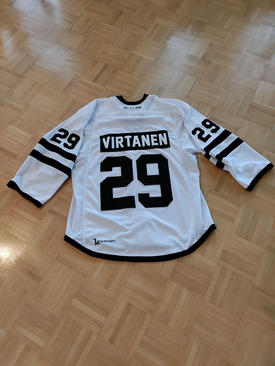 Game Worn Jonne Virtanen