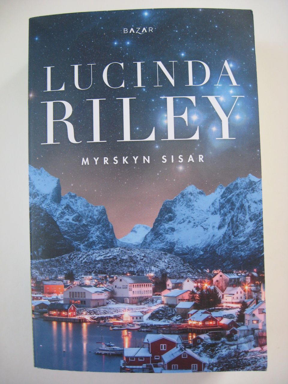 Lucinda Riley, Myrskyn Sisar