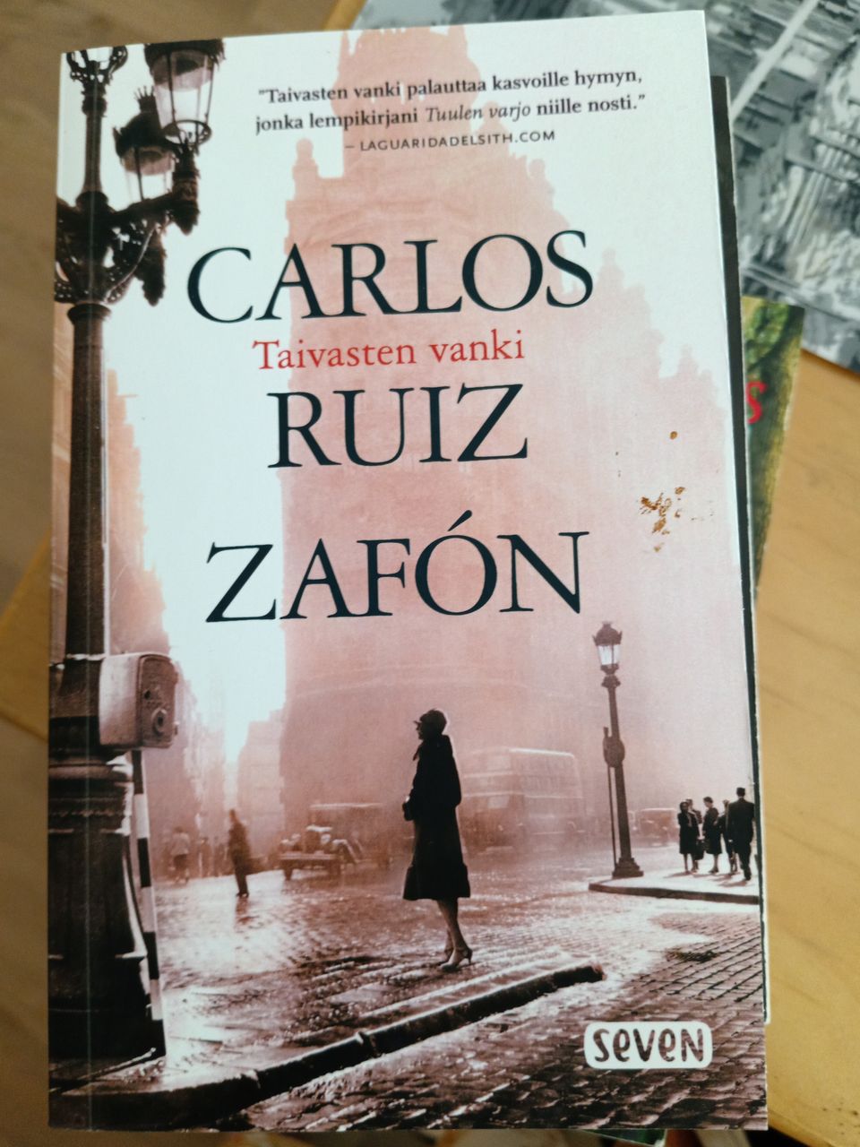 Carlos Ruiz Zafon Taivasten vanki