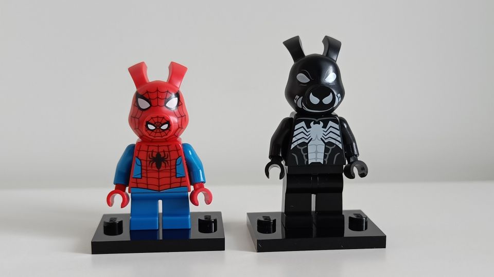 Lego minifiguurit Spider-Ham ja Pork Grind