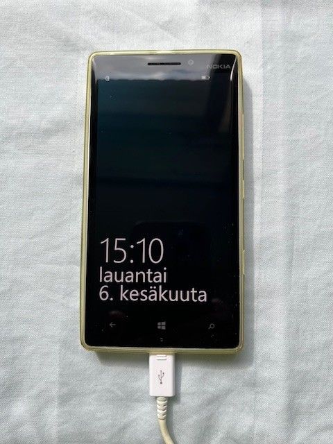 Lumia 720