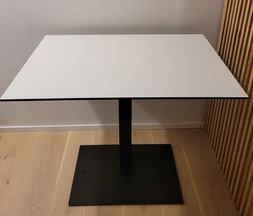 Selka Mahtuva XL -työpöytä 90 x 60 cm