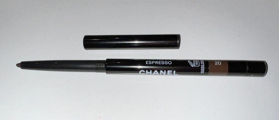 Chanel espresso vedenkestävä rajauskynä