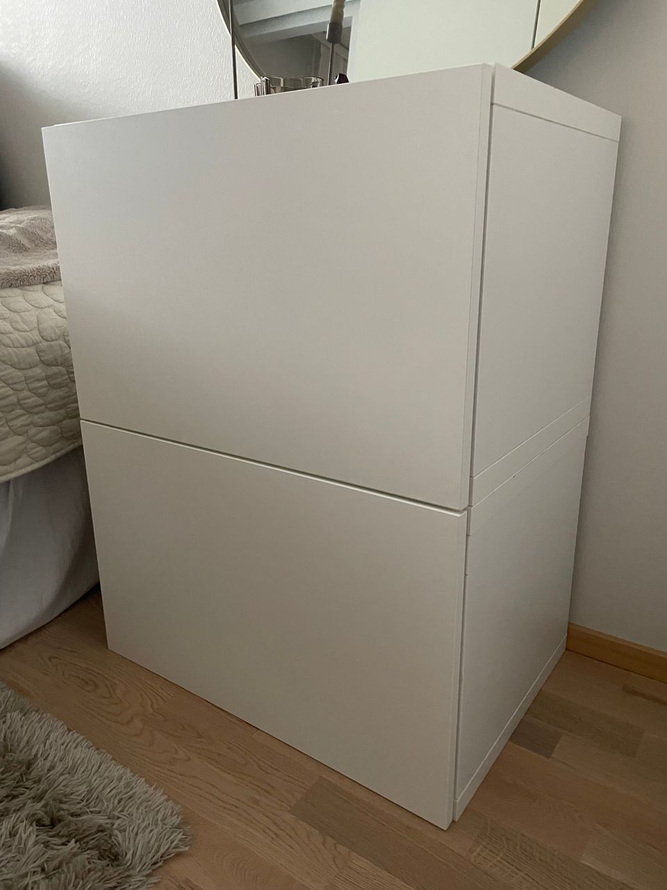 Ikea Bestå valkoiset kaapit