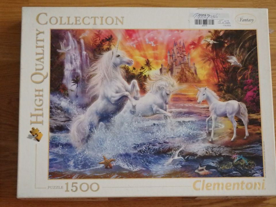 Clementoni Wild unicorns 1500 palaa