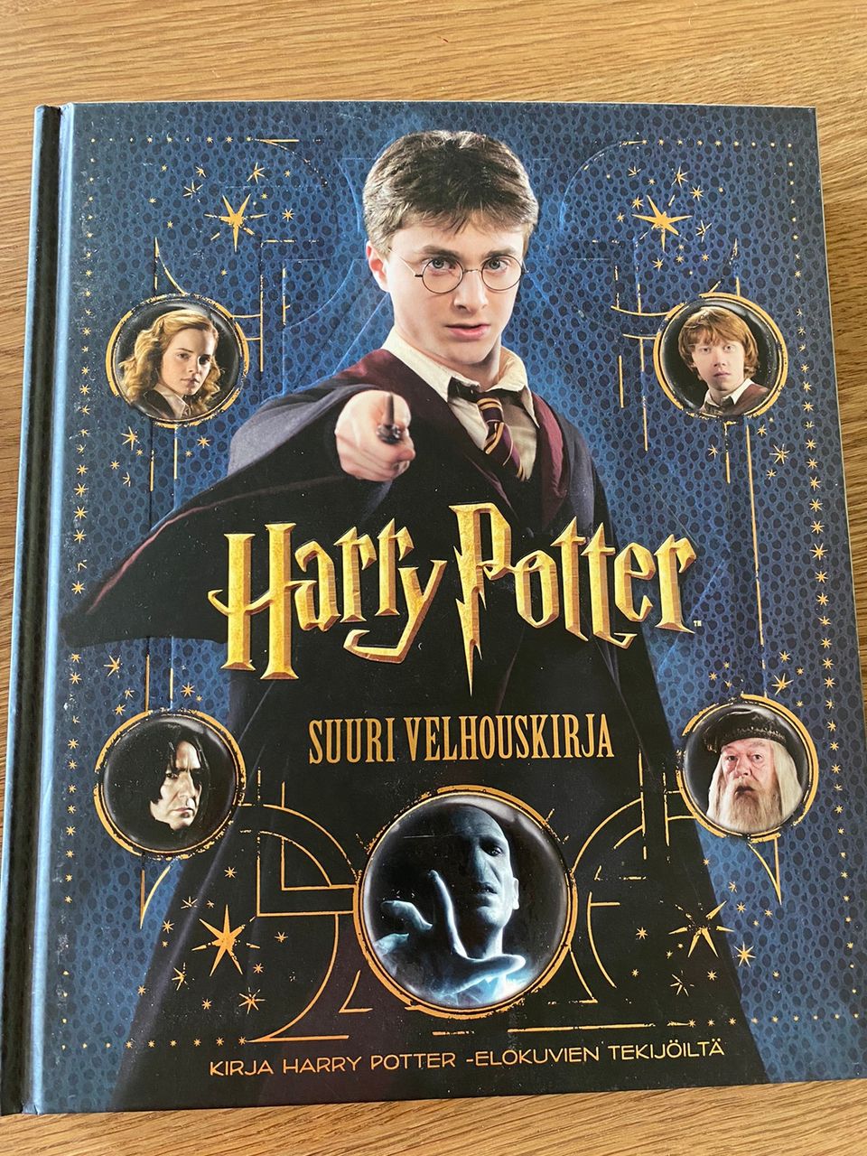 Harry Potter Suuri velhouskirja