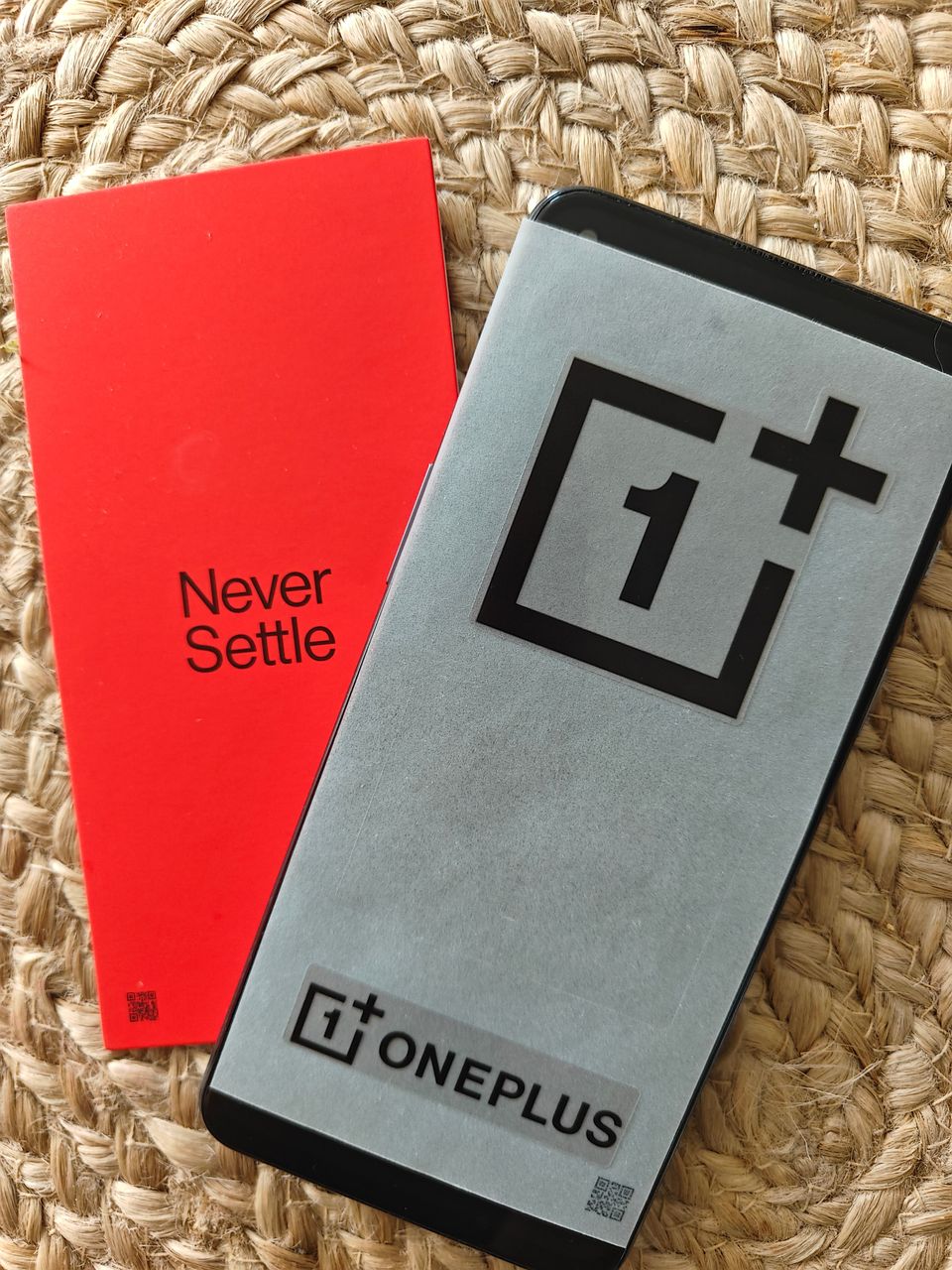 One Plus Nord 2 5g puhelin