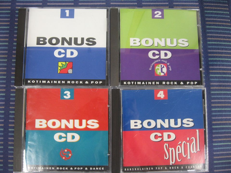 Bonus cd kokoelmia