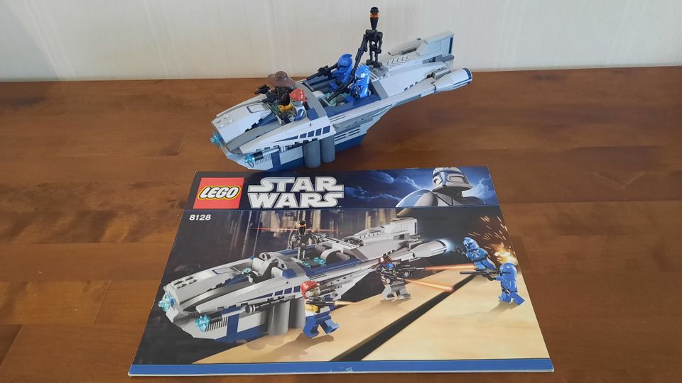 LEGO Star Wars 8128 Cad Bane's Speeder