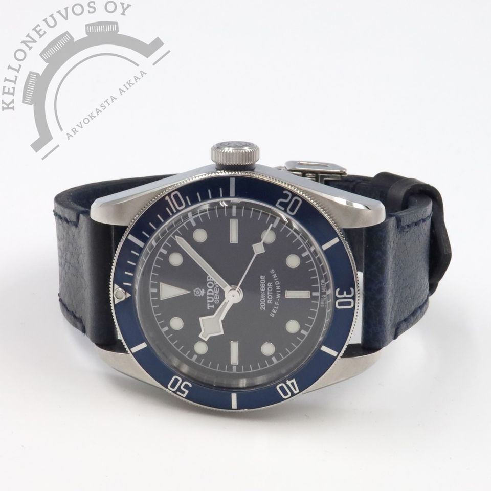 Tudor Heritage Black Bay Blue