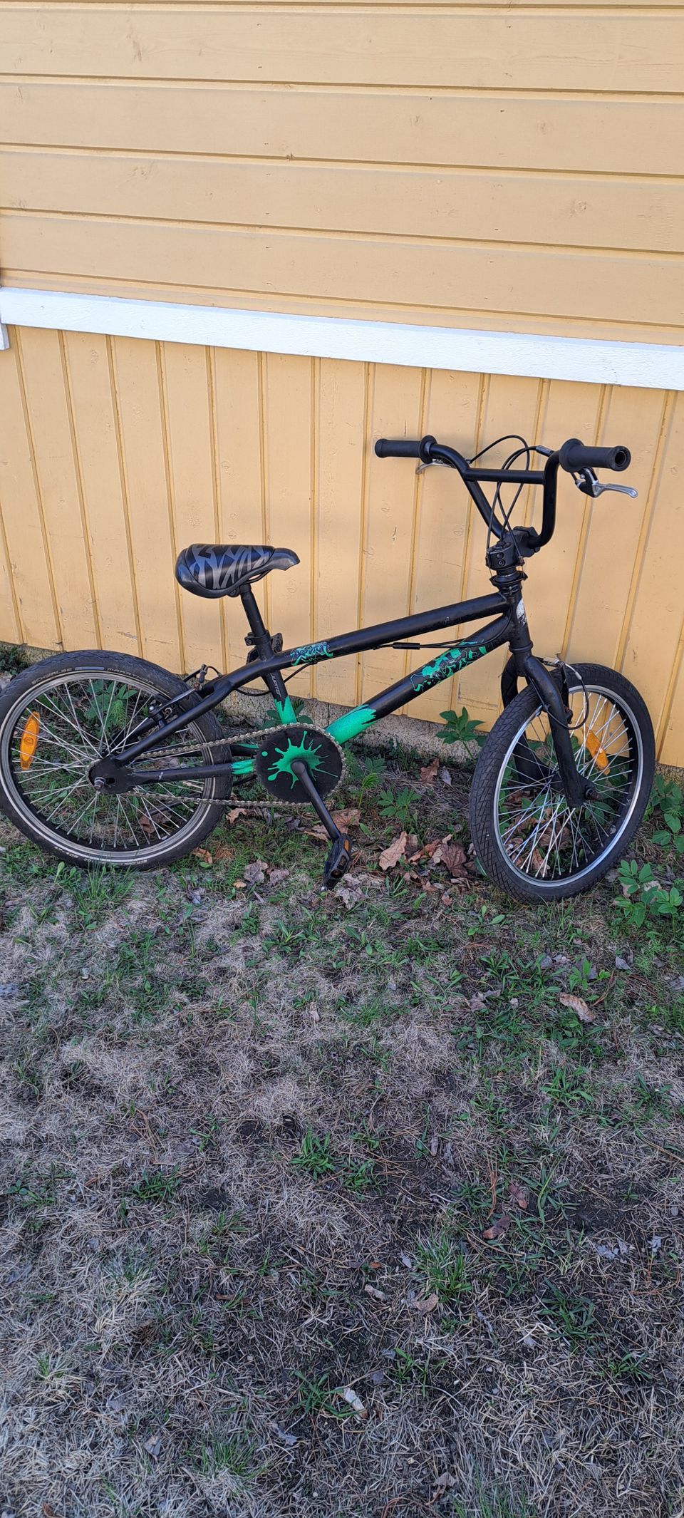 Jupiterin BMX polkupyörä 20"