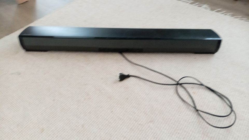 Pioneer soundbar kaiutin. Malli: SBX-N750SB