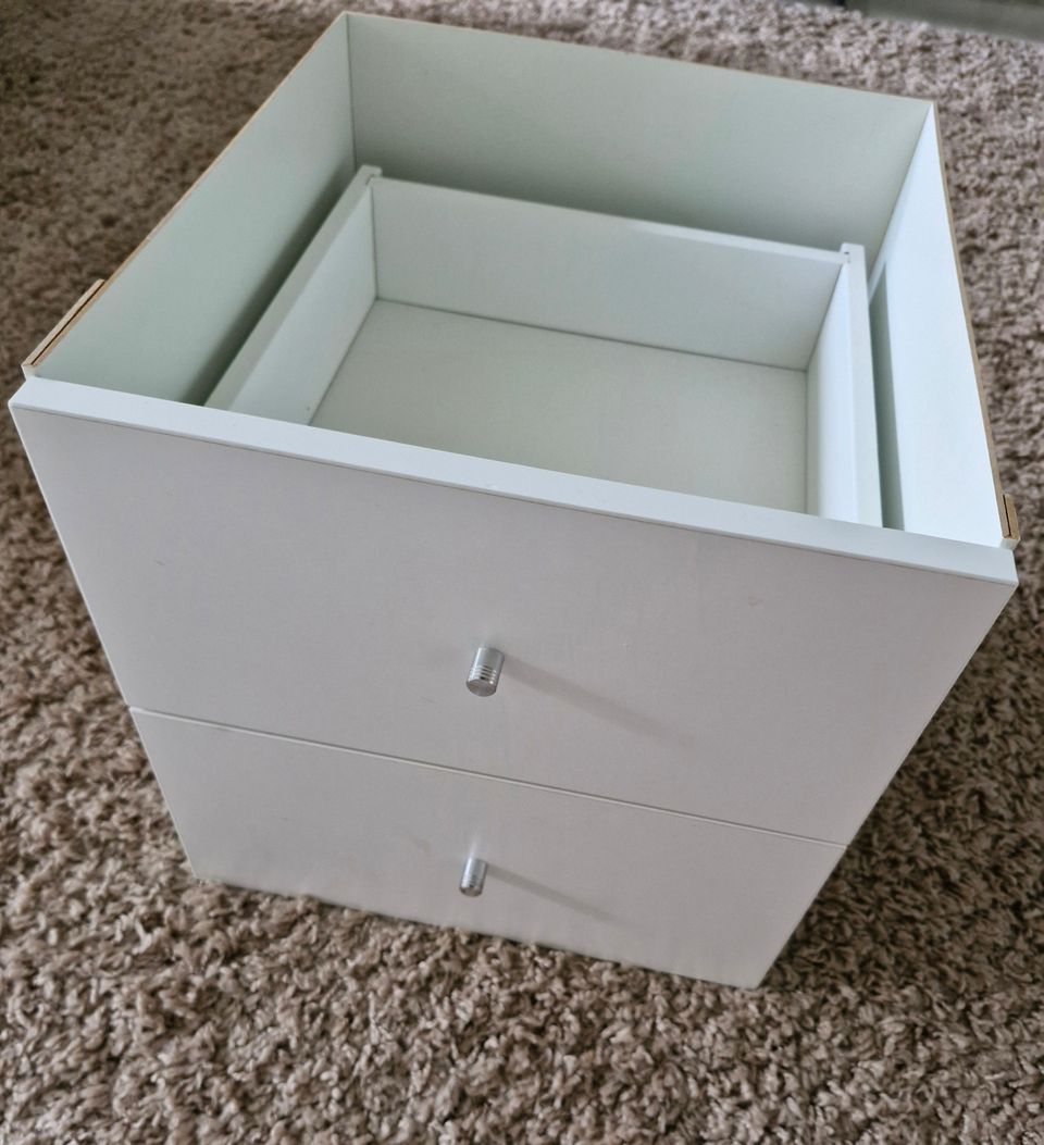 Ikean Kallax-hyllyn laatikosto