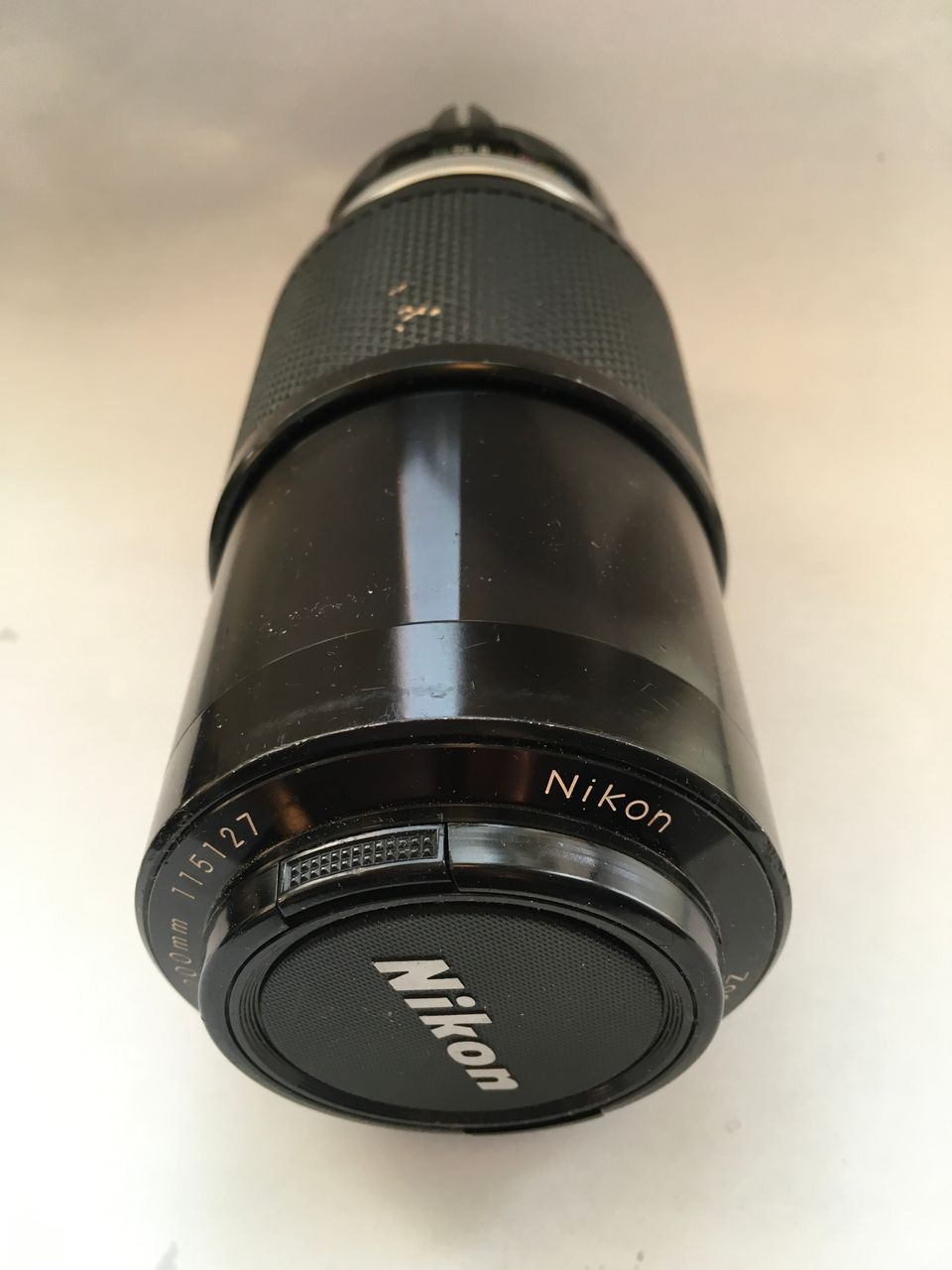 Nikon Zoom-Nikkor Auto 80-200mm