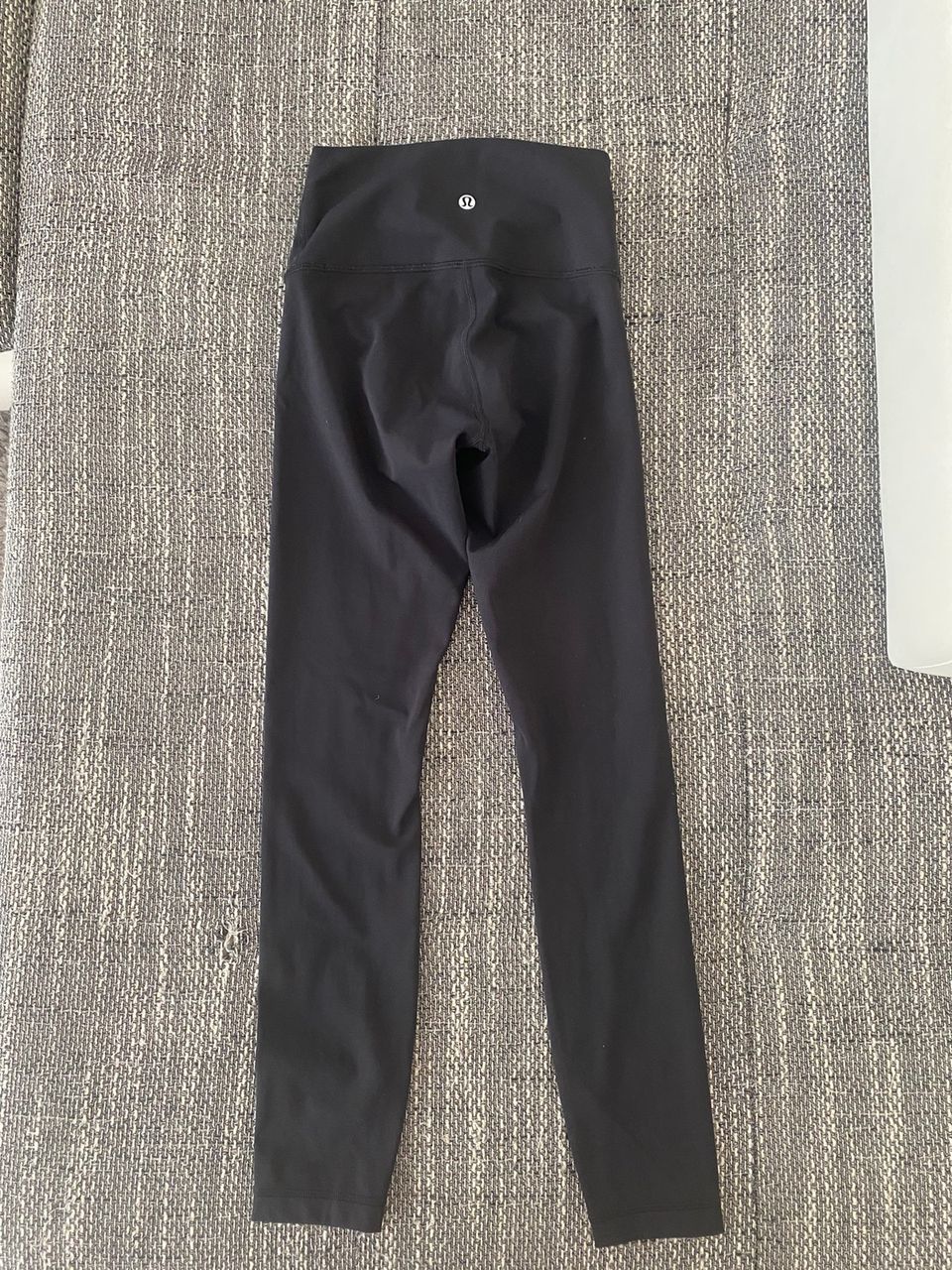 Lululemon legginsit , koko 2