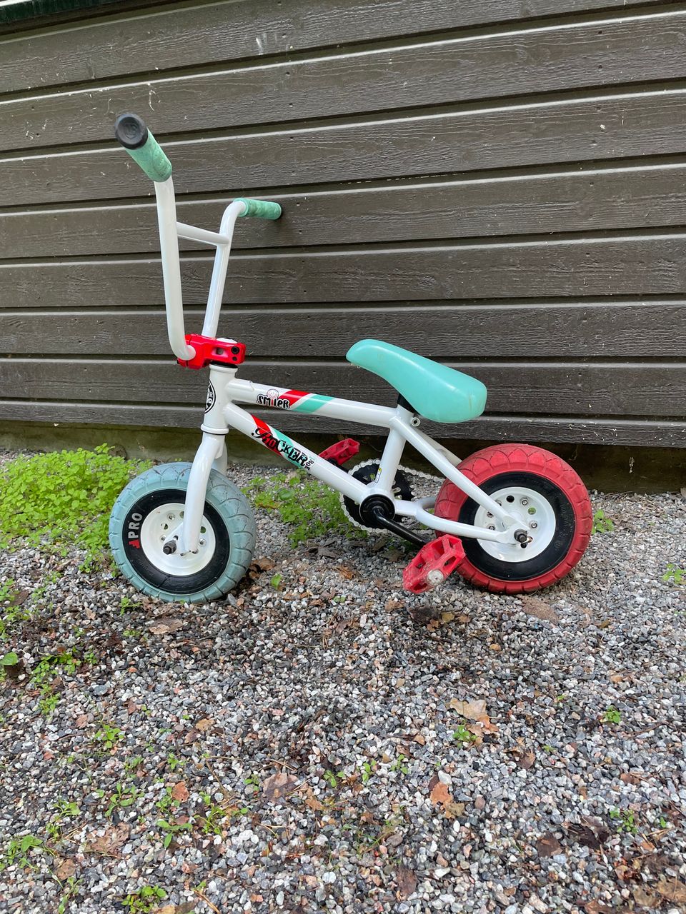 Irok+ Smiler Mini BMX Pyörä