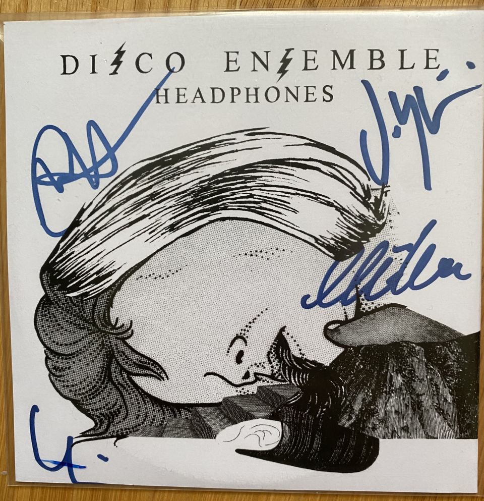 Disco Ensemble – Headphones promo-CD nimikirjoituksilla