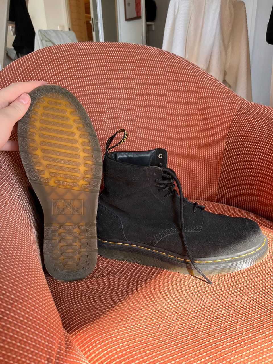 Dr. Martens Suede koko 42