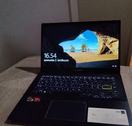 Asus VivoBook 14 Flip TM420