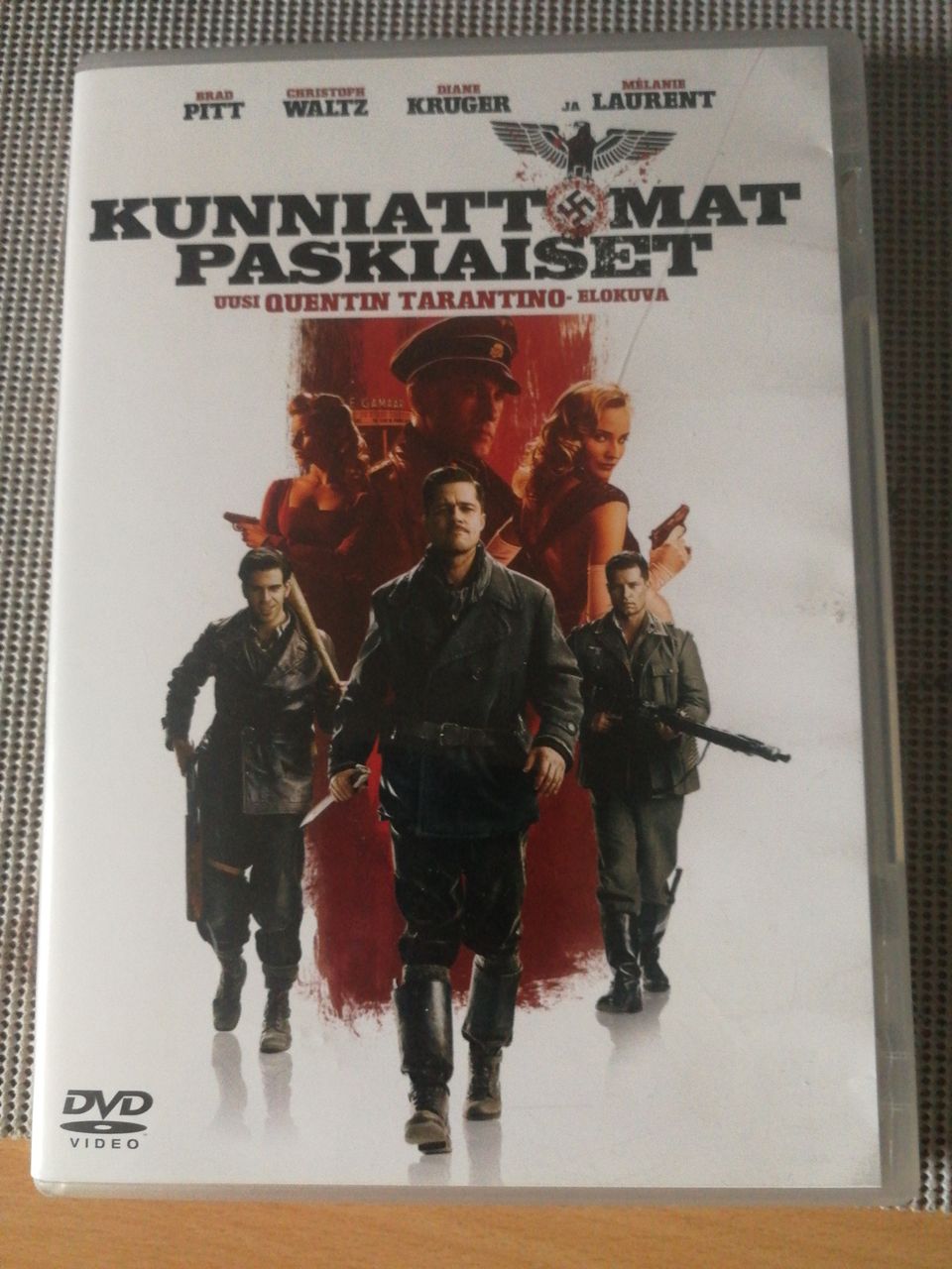 DVD : Kunniattomat paskiaiset (Quentin Tarantino)