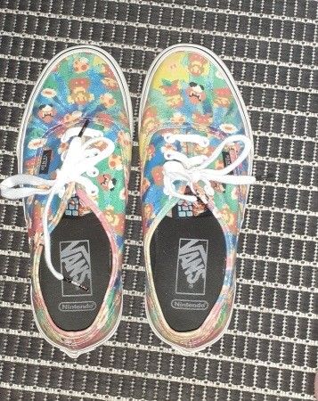 Vans Nintendo tennarit  koko 37/38