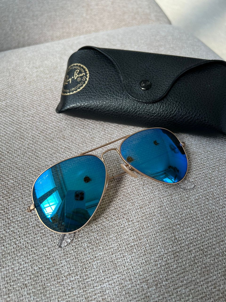 Ray-Ban Aviator siniset peili aurinkolasit