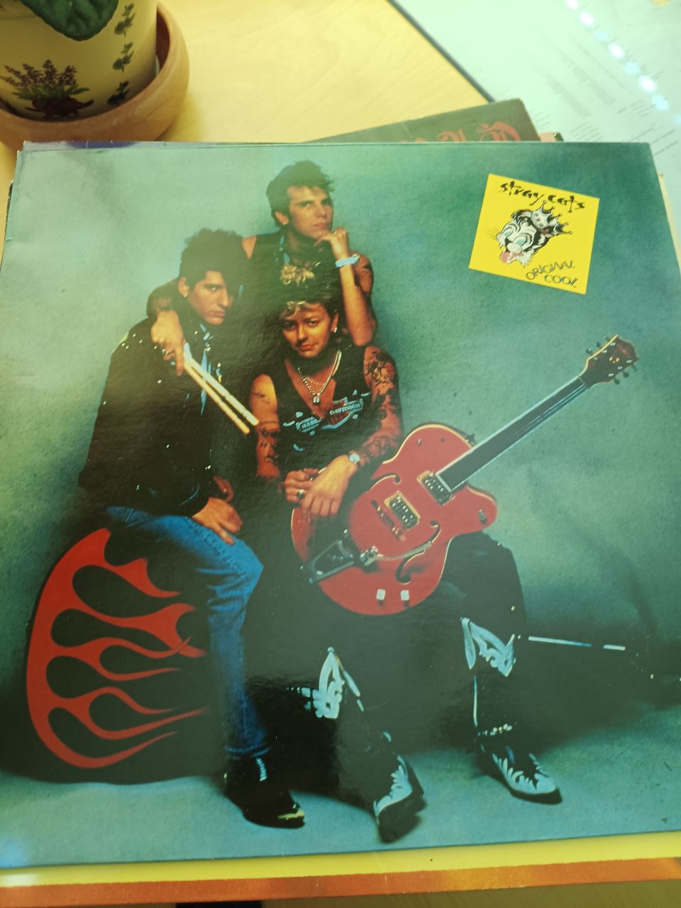 Stray cats lp levyjä 3kpl