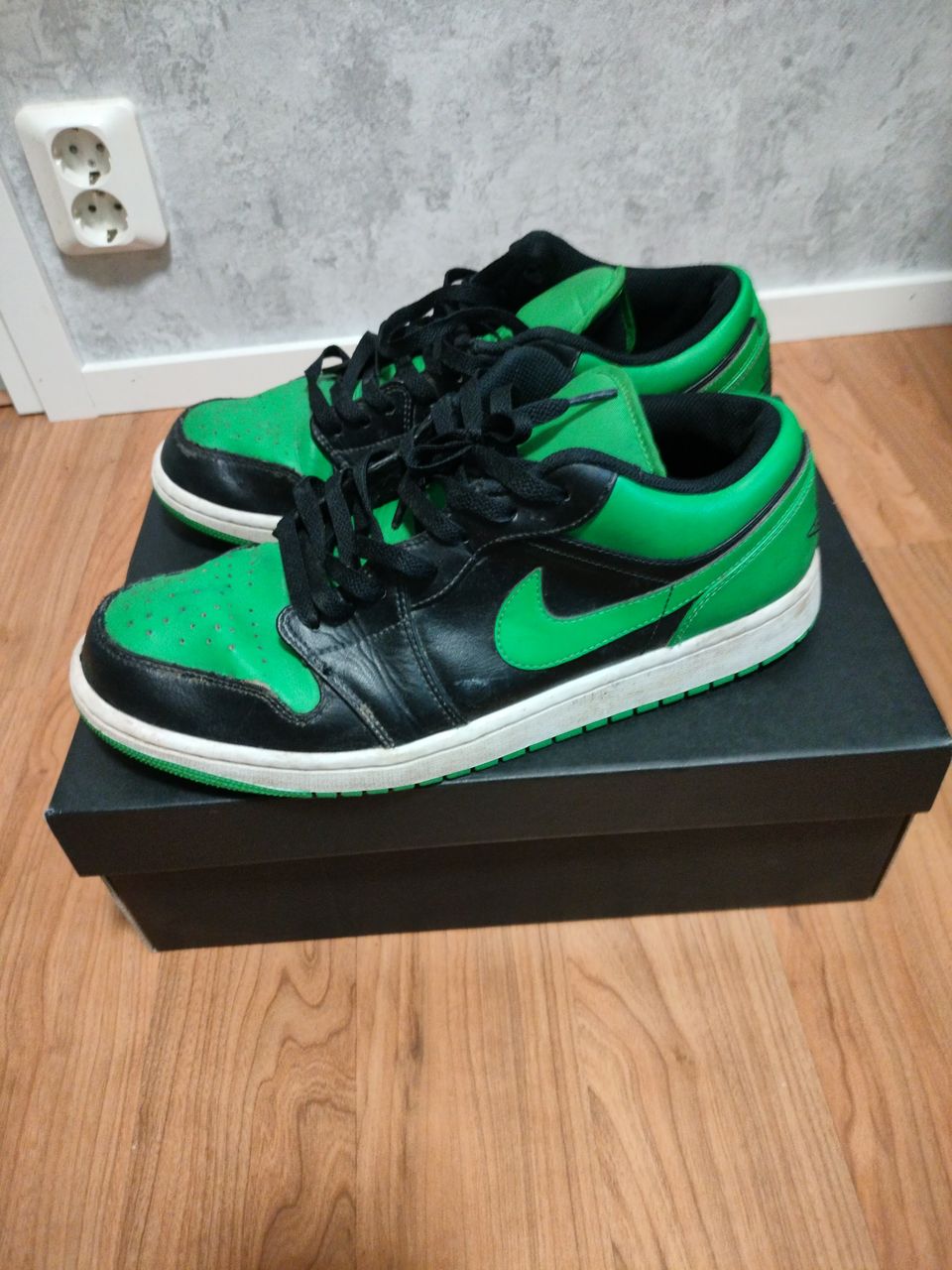 air jordan 1 low lucky green