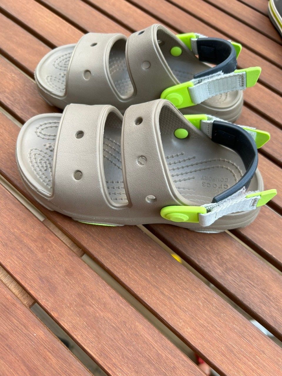 Uudet Crocs sandaalit koko C 12