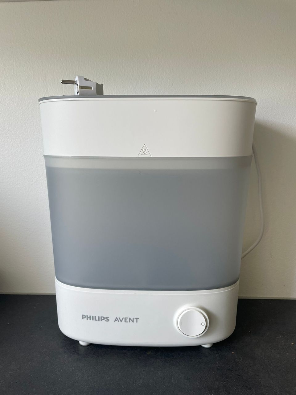 Philips Avent höyrysterilointilaite