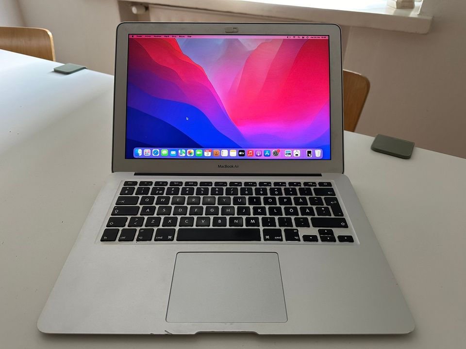 Apple MacBook Air 13” 2017