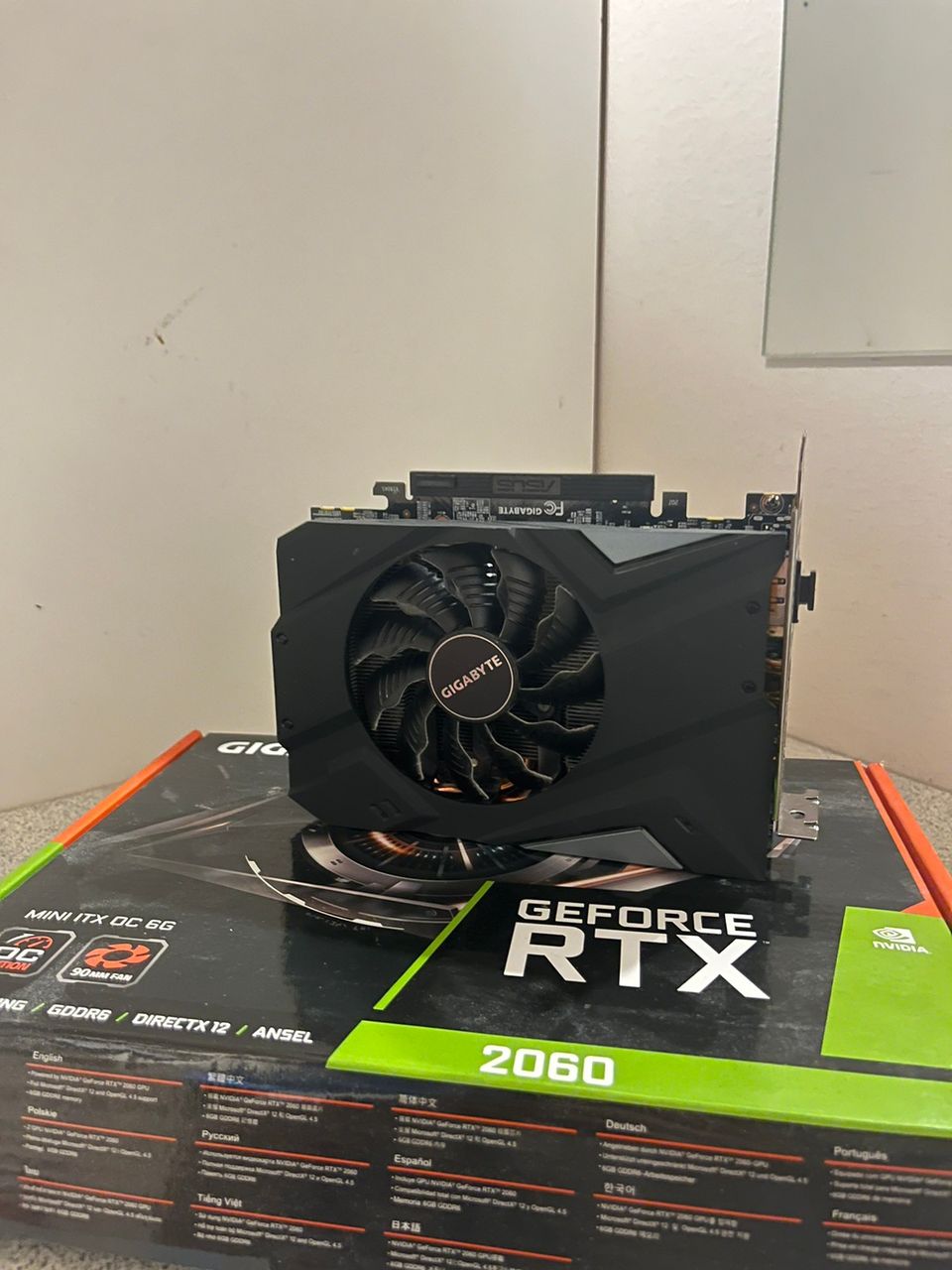 Nvidia geforce RTX 2060 (gigabyte)