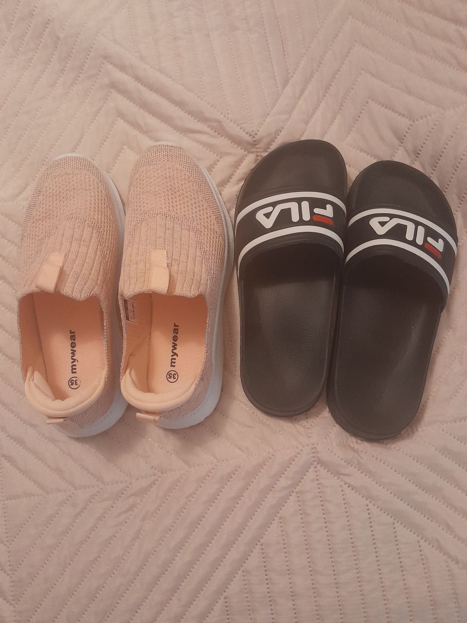 Tyttöjen kengät ja sandaalit, koko 35