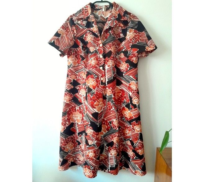 Vintage 60s/70s kotimainen mekko (M/L)