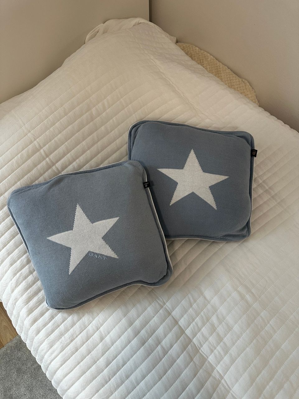 Gant Home Baby Star tyynynpäälliset ja sisätyynyt