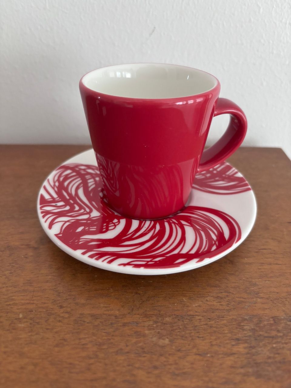 Espressokuppi Iittala Aika graphics punainen