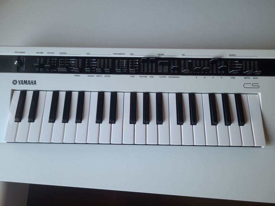 Yamaha Reface CS