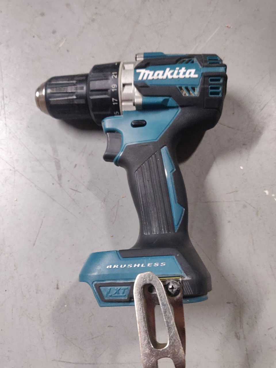 Makita ddf484 akkukone