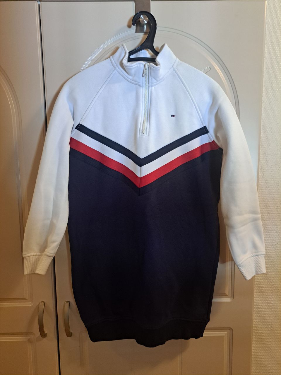 Tommy Hilfiger college 164cm(xs)