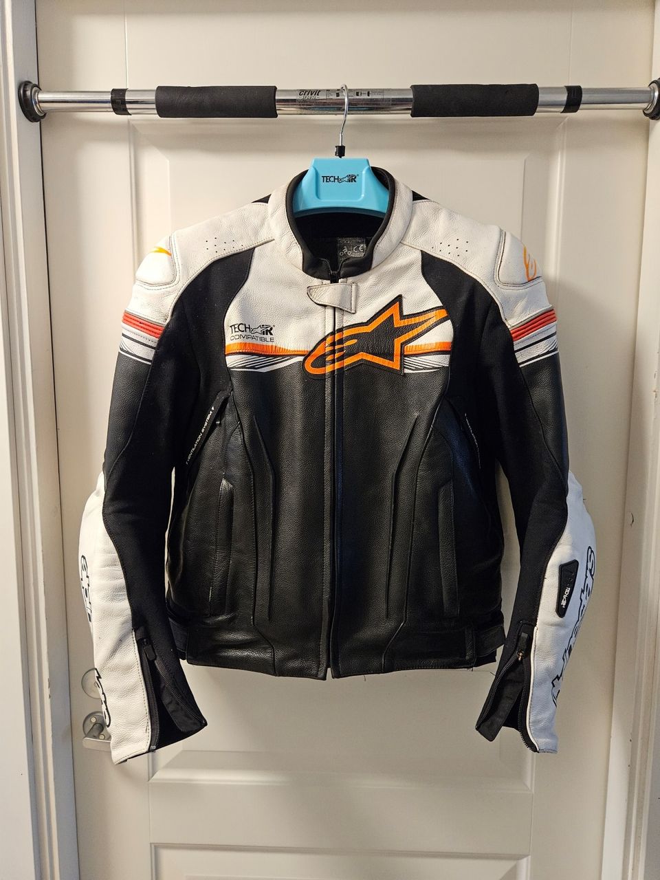 Alpinestars GP-R v2 nahkatakki, koko 50/M