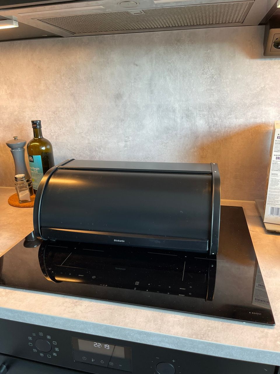 Brabantia roll top leipälaatikko