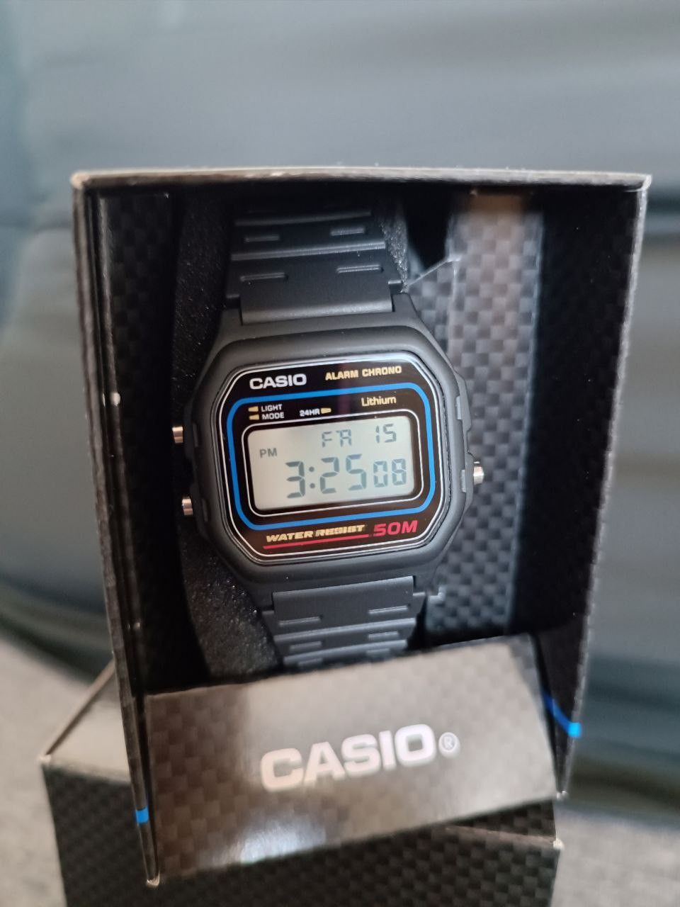 Uusi Casio W-59 Retro Rannekello 50M