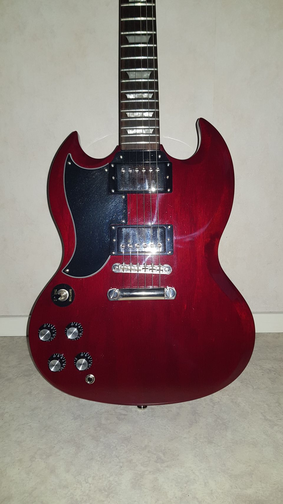 Epiphone SG G400 Pro vasuri