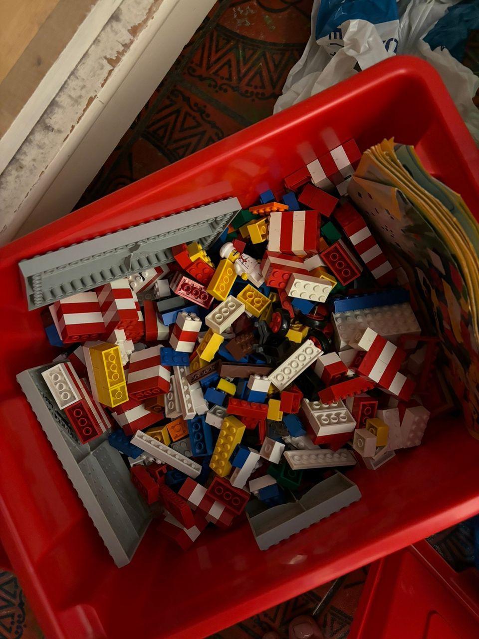 Lego latikko