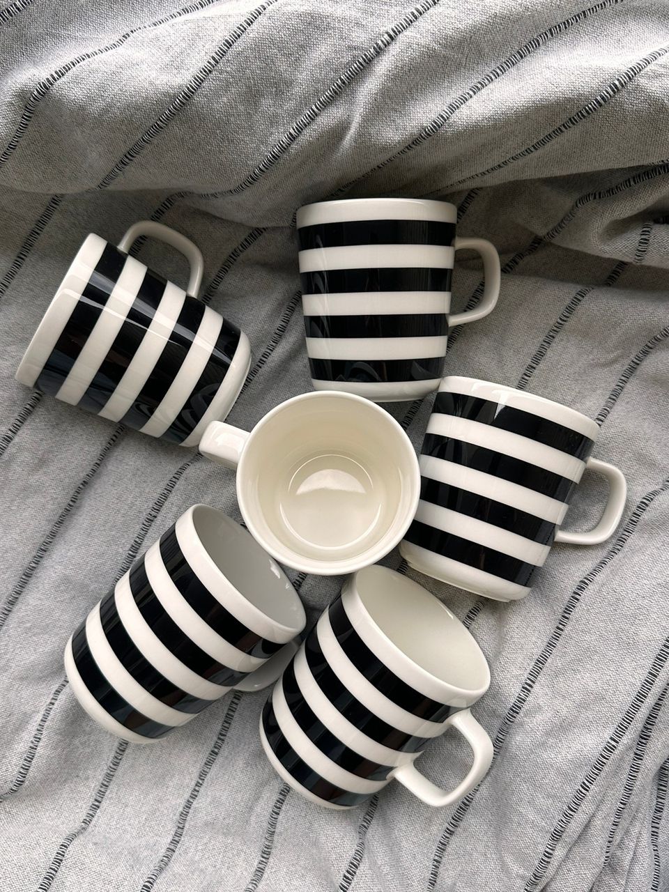 Marimekko Tasaraita 60v kahvikupit