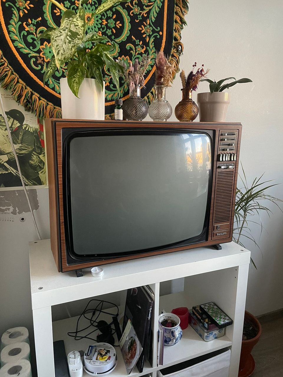 Vintage TV Philips toimivat hyvin
